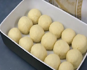 Пампушки с чесноком подошли