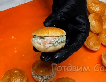 закуска с семгой и сыром, формируем